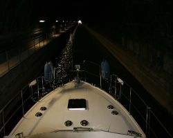 Cruising through the Saint-Maur tunnel